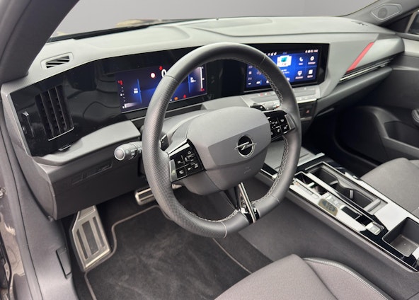 Vehicle image 3 Vehicle image 3