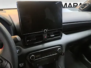 Toyota Yaris 1.5 VVT-i HSD GR Sport