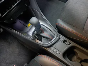 Toyota Yaris 1.5 VVT-i HSD GR Sport