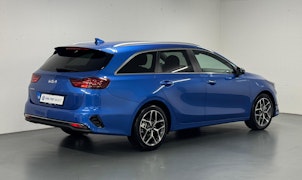 Vehicle image KIA Ceed SW 1.5 T-GDi MHEV Power