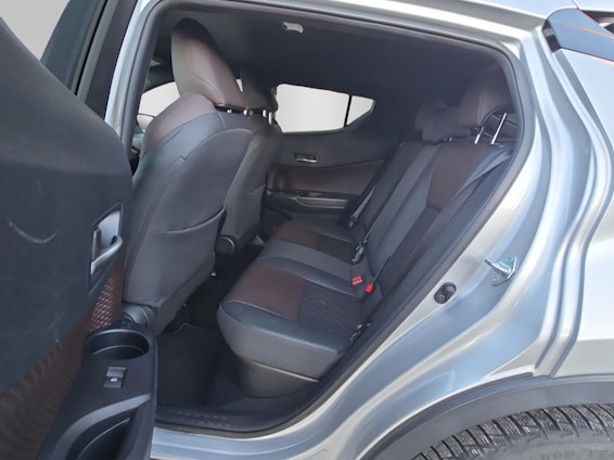 Vehicle image 8 Vehicle image 8