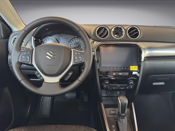 Vehicle image 13 Vehicle image 13