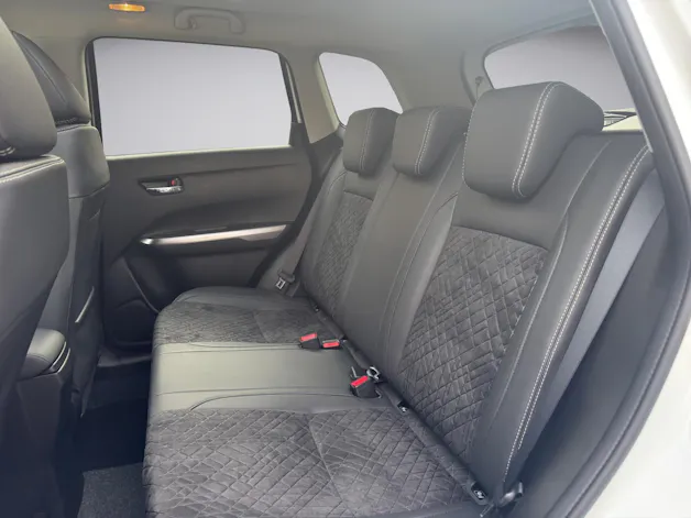 Suzuki Vitara 1.4 T Compact Top Hybrid 4x4