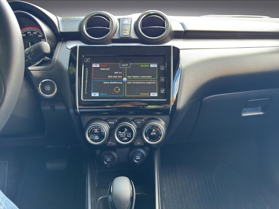 Vehicle image 11 Vehicle image 11