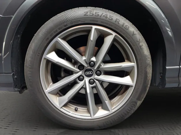 Audi Q3 35 TDI S line quattro S-tronic