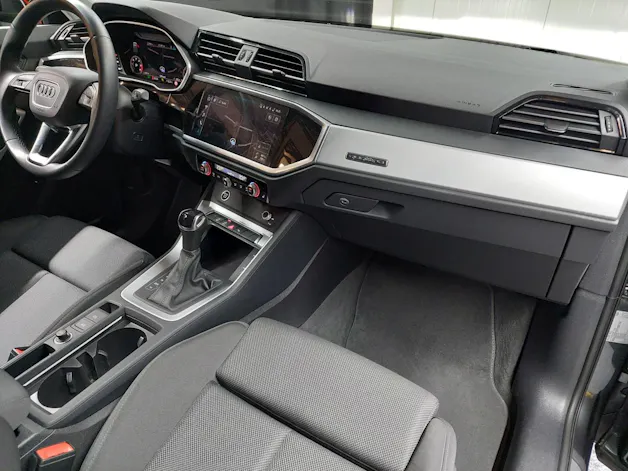 Audi Q3 35 TDI S line quattro S-tronic