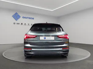 Audi Q3 35 TDI S line quattro S-tronic