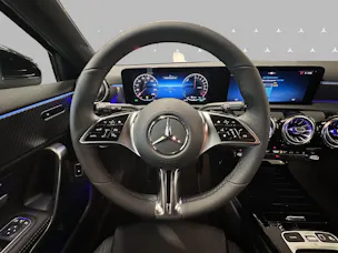 Mercedes-Benz A 250 e EQ Star 8G-DCT