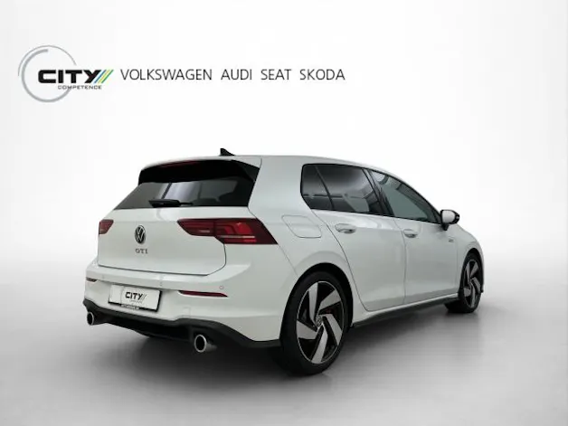 VW Golf 8 2.0 TSI GTI Black Style DSG