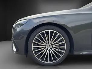 Mercedes-Benz E 200 9G-Tronic 4Matic