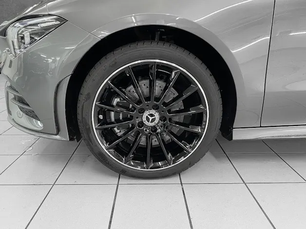Mercedes-Benz CLA 250 e AMG Line Shooting Brake