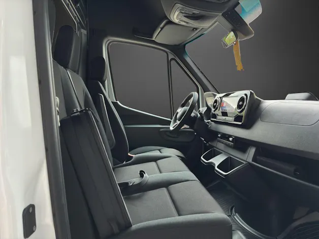 Mercedes-Benz eSprinter 320 PRO KA 3665mm S WORKER