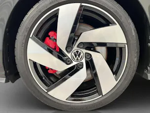 VW Golf 8 2.0 TSI GTI Black Style DSG