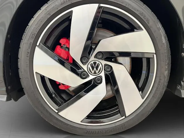 VW Golf 8 2.0 TSI GTI Black Style DSG