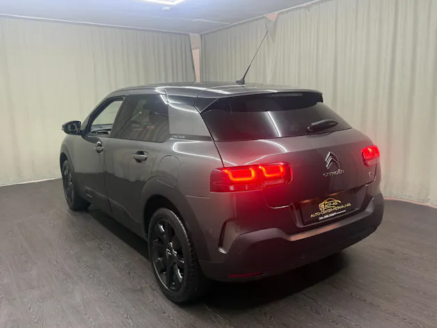 Citroën C4 Cactus 1.2 Pure Tech Shine