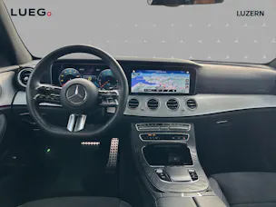 Mercedes-Benz E 300 de 4Matic AMG Line 9G-Tronic