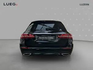 Mercedes-Benz E 300 de 4Matic AMG Line 9G-Tronic