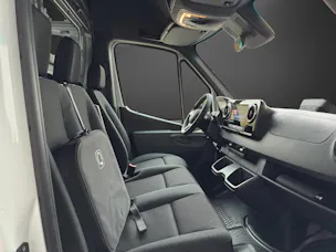 Mercedes-Benz eSprinter 420 PRO KA 3665mm S WORKER