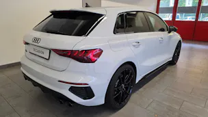 Audi S3 Sportback 2.0 TFSI quattro S-tronic