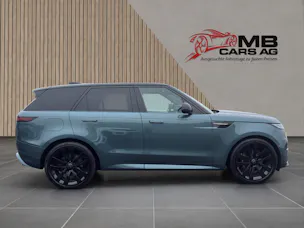 Land Rover Range Rover Sport P530 4.4 V8 First Edition Automatic mit Standheizung, Hinterachslenkung!