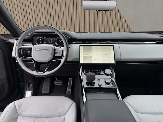 Land Rover Range Rover Sport P530 4.4 V8 First Edition Automatic mit Standheizung, Hinterachslenkung!