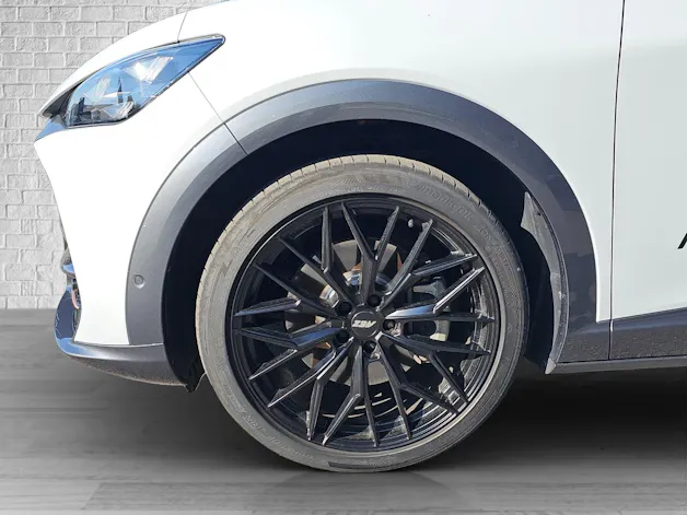 Cupra Tavascan Type 9 77 kWh Adrenaline