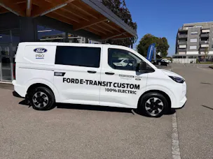 Ford E-Transit Custom Van 320 L1 65 kWh Trend