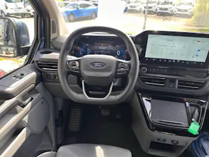 Ford E-Tourneo Custom Bus 340 L1 Titanium X