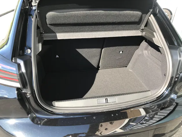 Peugeot 208 1.2 MHEV 110 Allure Premium