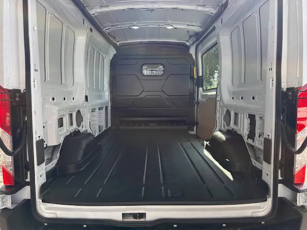 Ford E-Transit Van 350 L2H2 67kWh Trend