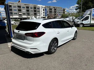 Ford Focus Kombi 1.0i EcoB 155 ST-Line