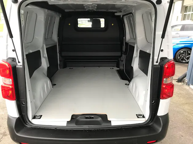 Peugeot Expert 75 KWh Premium Standard