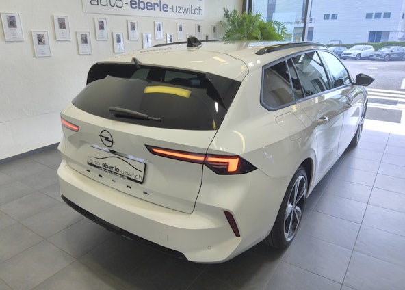 Vehicle image 6 Vehicle image 6