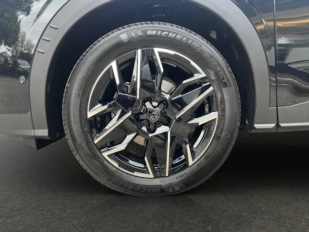 Peugeot 3008 1.2 Hybrid GT