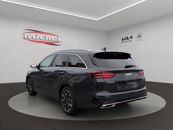 Vehicle image 6 Vehicle image 6