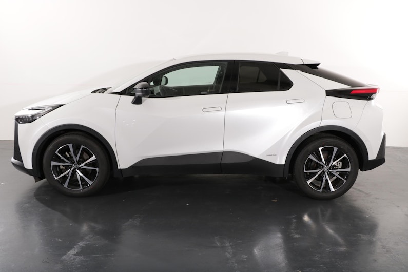 Vehicle image TOYOTA C-HR