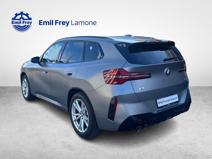 Vehicle image BMW X3