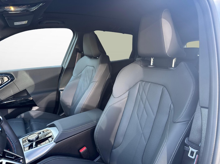 Vehicle image BMW X3