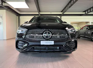 Mercedes-Benz GLA 250 Swiss Star AMG Line 4matic