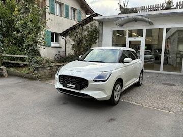 Vehicle image SUZUKI SWIFT 0