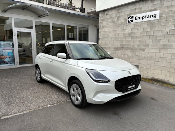 Vehicle image 5 Vehicle image 5