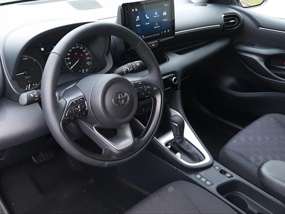 Vehicle image 8 Vehicle image 8