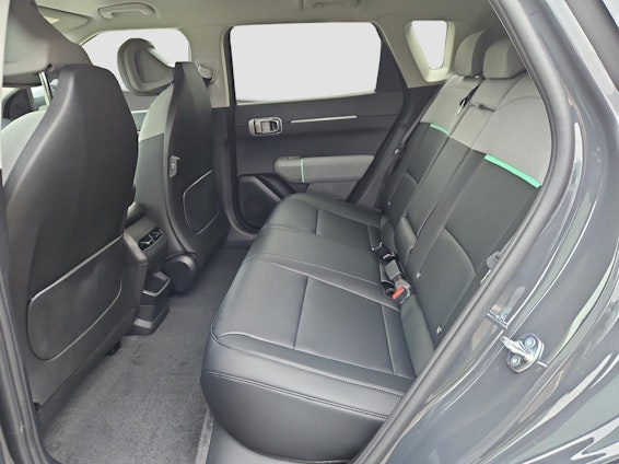 Vehicle image 5 Vehicle image 5