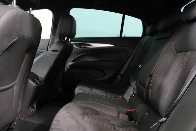 Vehicle image OPEL INSIGNIA