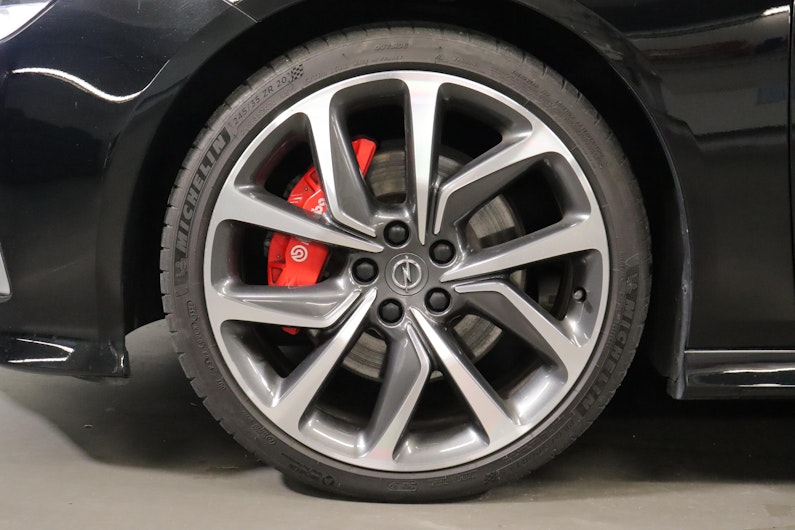 Vehicle image OPEL INSIGNIA