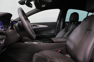 Vehicle image OPEL Insignia Grand Sport 2.0 T GSi AWD