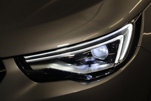 Vehicle image OPEL Grandland X 1.6 T PHEV Excellence