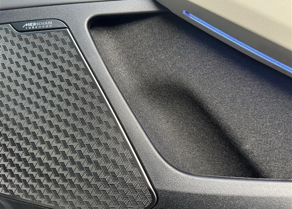 Vehicle image 8 Vehicle image 8