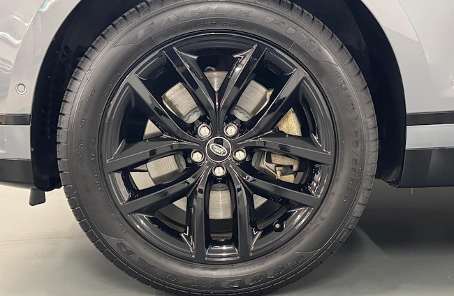 Vehicle image 6 Vehicle image 6