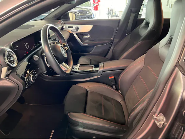 Mercedes-Benz CLA 250 AMG Line 4matic